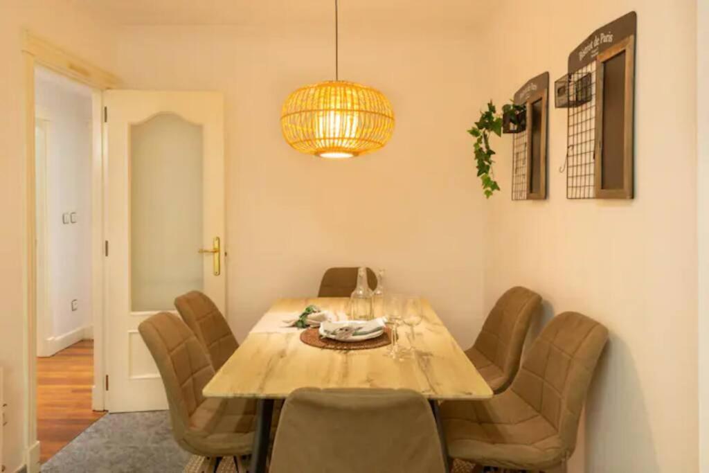 Exclusivo Apartamento En El Casco Viejo 毕尔巴鄂 外观 照片