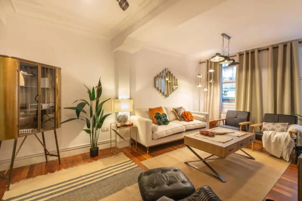 Exclusivo Apartamento En El Casco Viejo 毕尔巴鄂 外观 照片